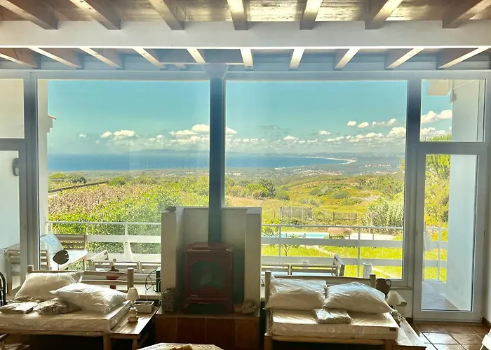 Villa Lovely House With Stunning View Sesimbra