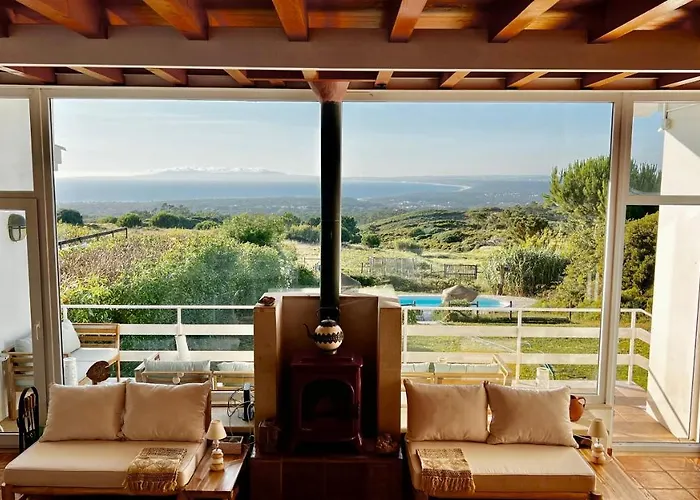 Lovely House With Stunning View * Sesimbra